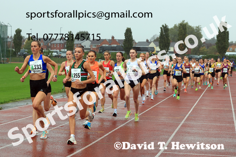 Senior Womens 4 Stage 2025 Northern Athletics Autumn Road Relays, Leigh, Lancashire. Photo: David T. Hewitson/Sports for All Pics